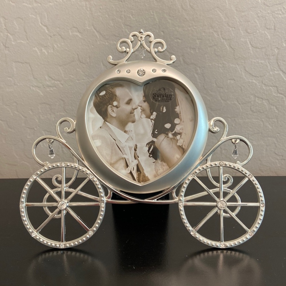 NWT Wedding Carriage Picture Frame by Sheridan